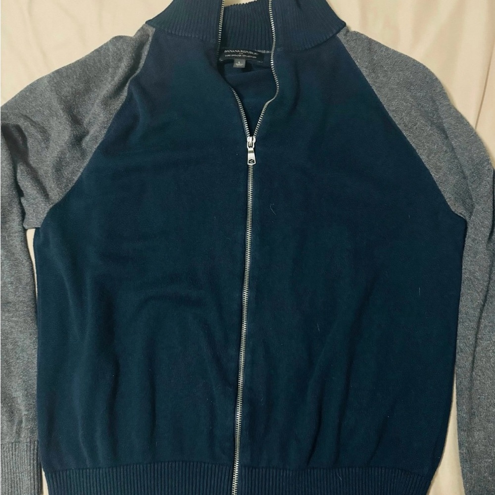 Men's Blue and Gray Sweater